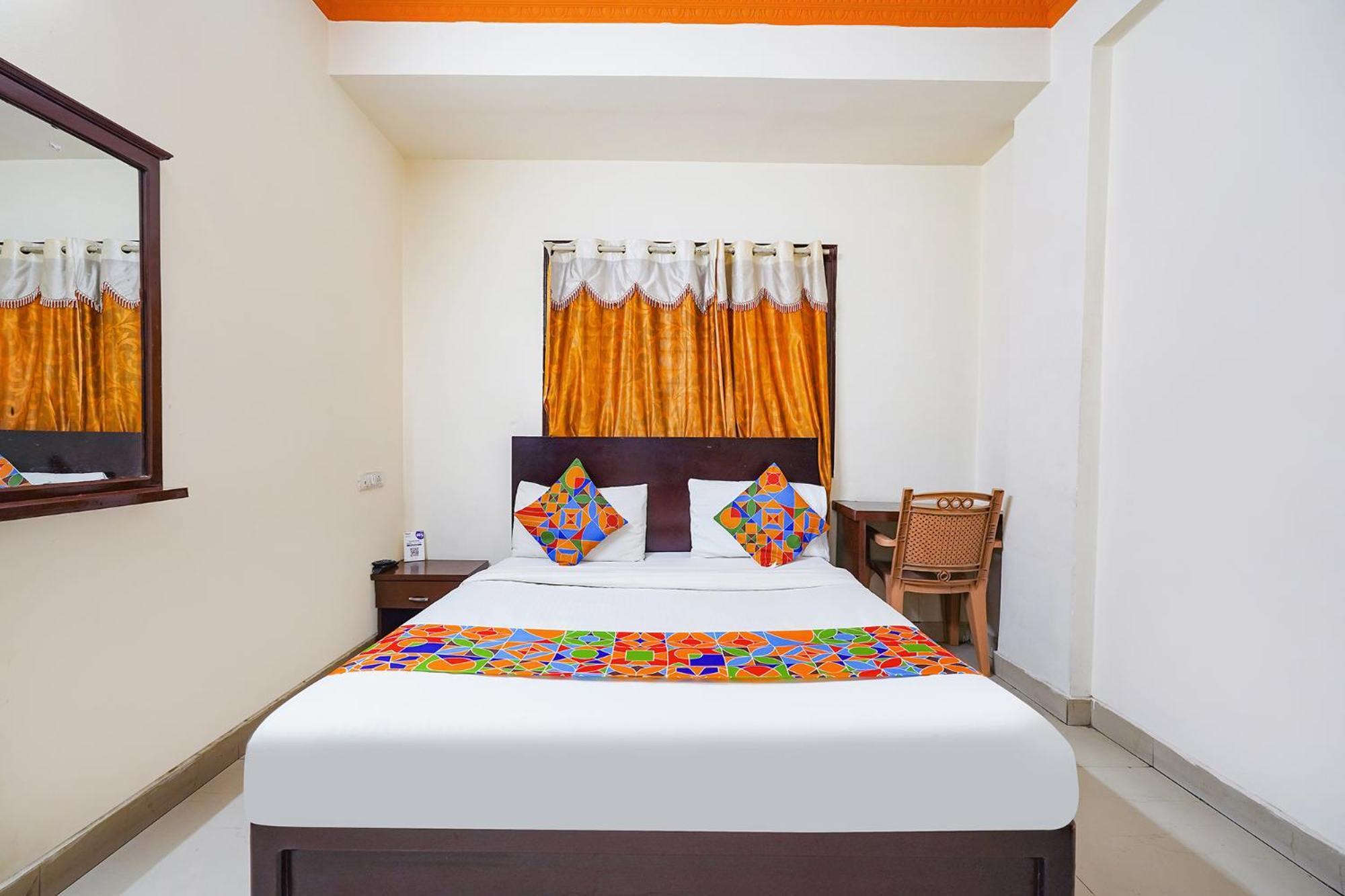 Fabexpress Century Gardens Hotel Bangalore Buitenkant foto