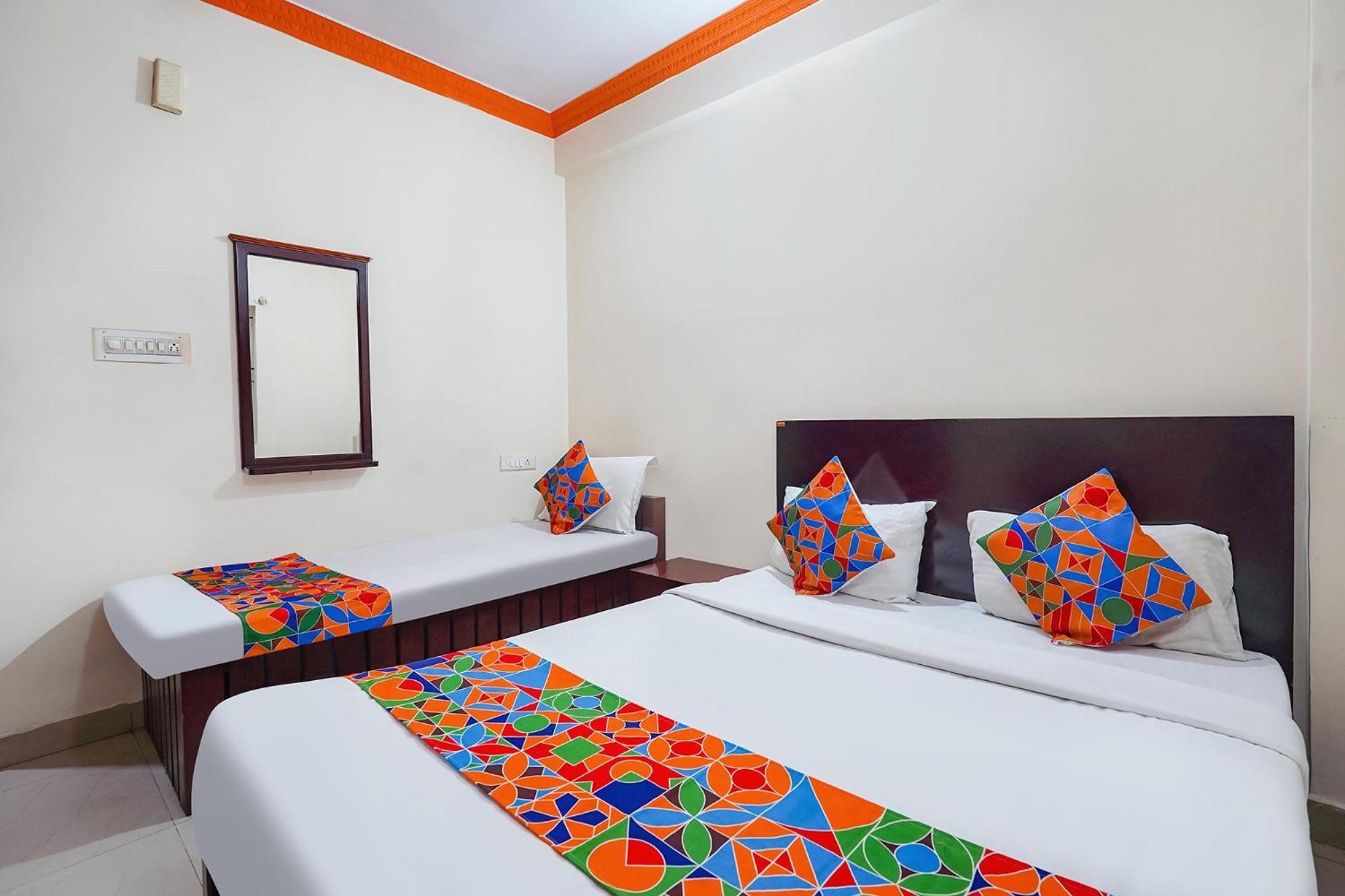 Fabexpress Century Gardens Hotel Bangalore Buitenkant foto
