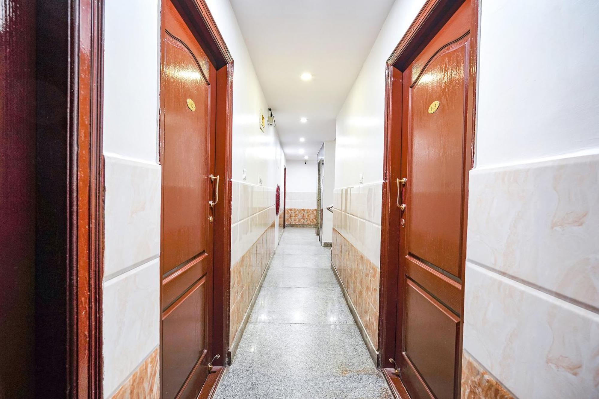 Fabexpress Century Gardens Hotel Bangalore Buitenkant foto