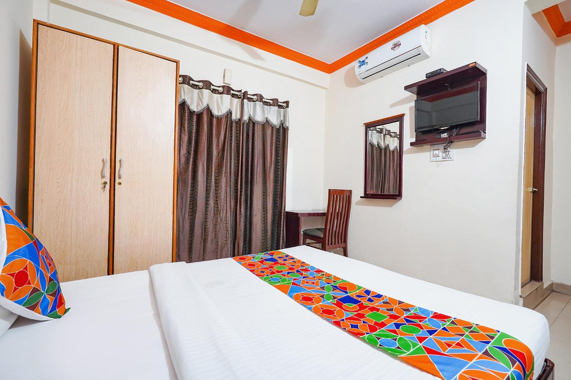 Fabexpress Century Gardens Hotel Bangalore Buitenkant foto